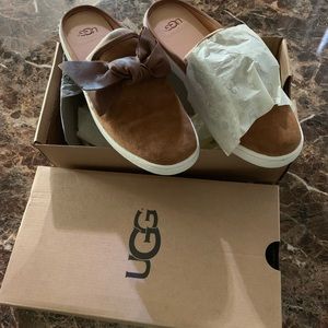 ugg ida bow slide